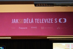 Jak se dělá televize s Českou televizí